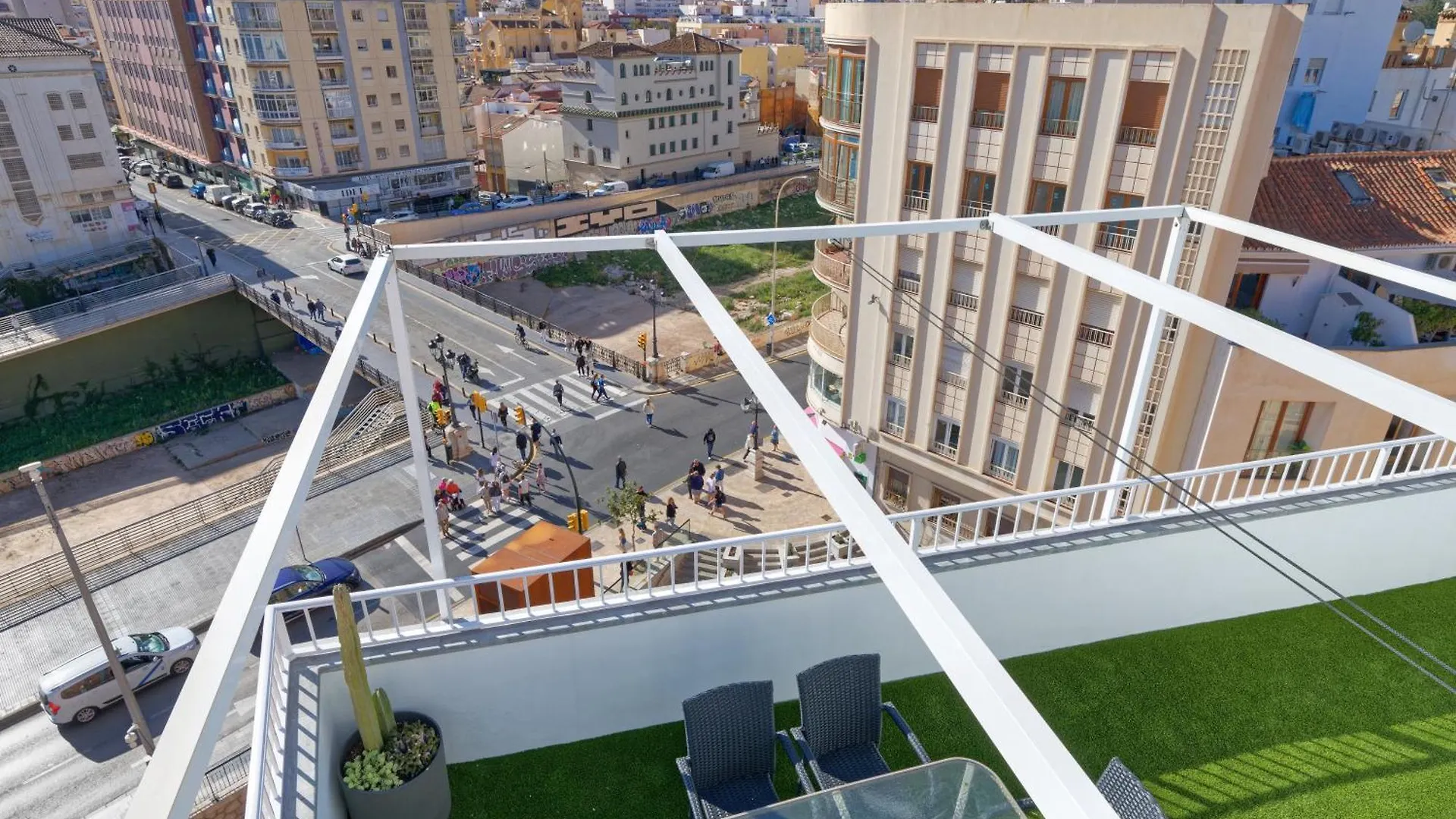 Penthouse Apartment Tribuna Center By Seric,15' Walking To The Beach Malaga