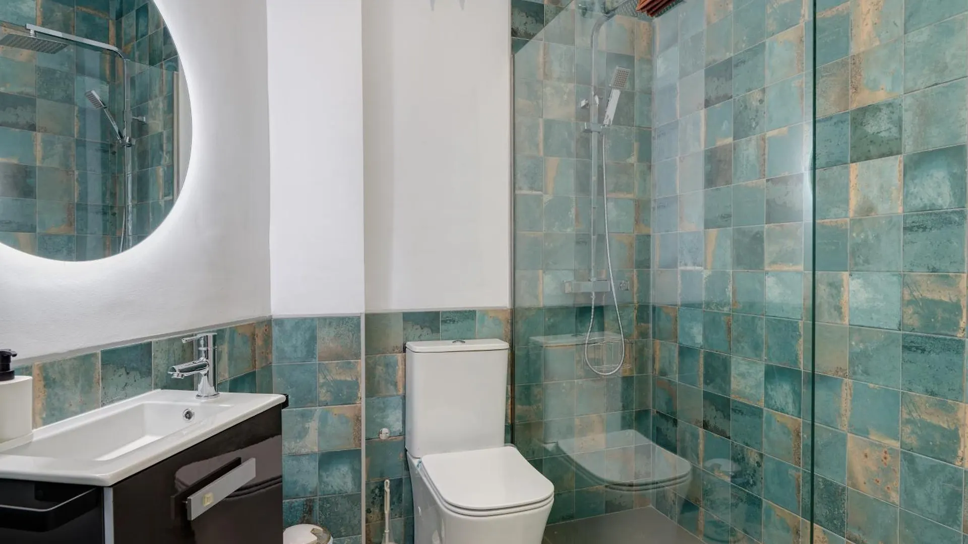 Penthouse Apartment Tribuna Center By Seric,15' Walking To The Beach Malaga Spain